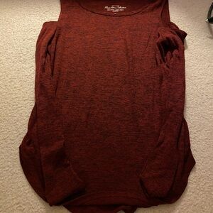 Women's Sleeveless Top in Maroon